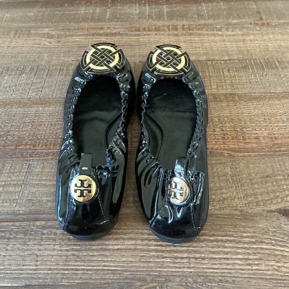 Tory Burch Black Ballerina Flats with Gold Accents - Picture 3 of 9
